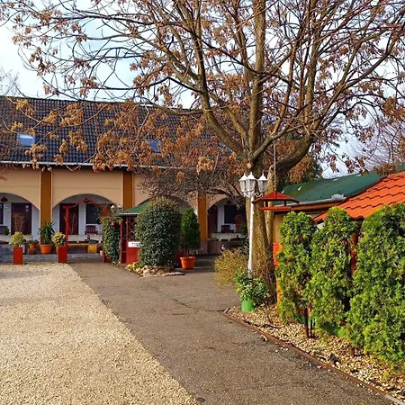 Oswaldo Hotel Budapest