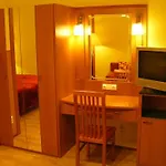 Oswaldo Budapest