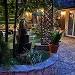 Oswaldo Budapest